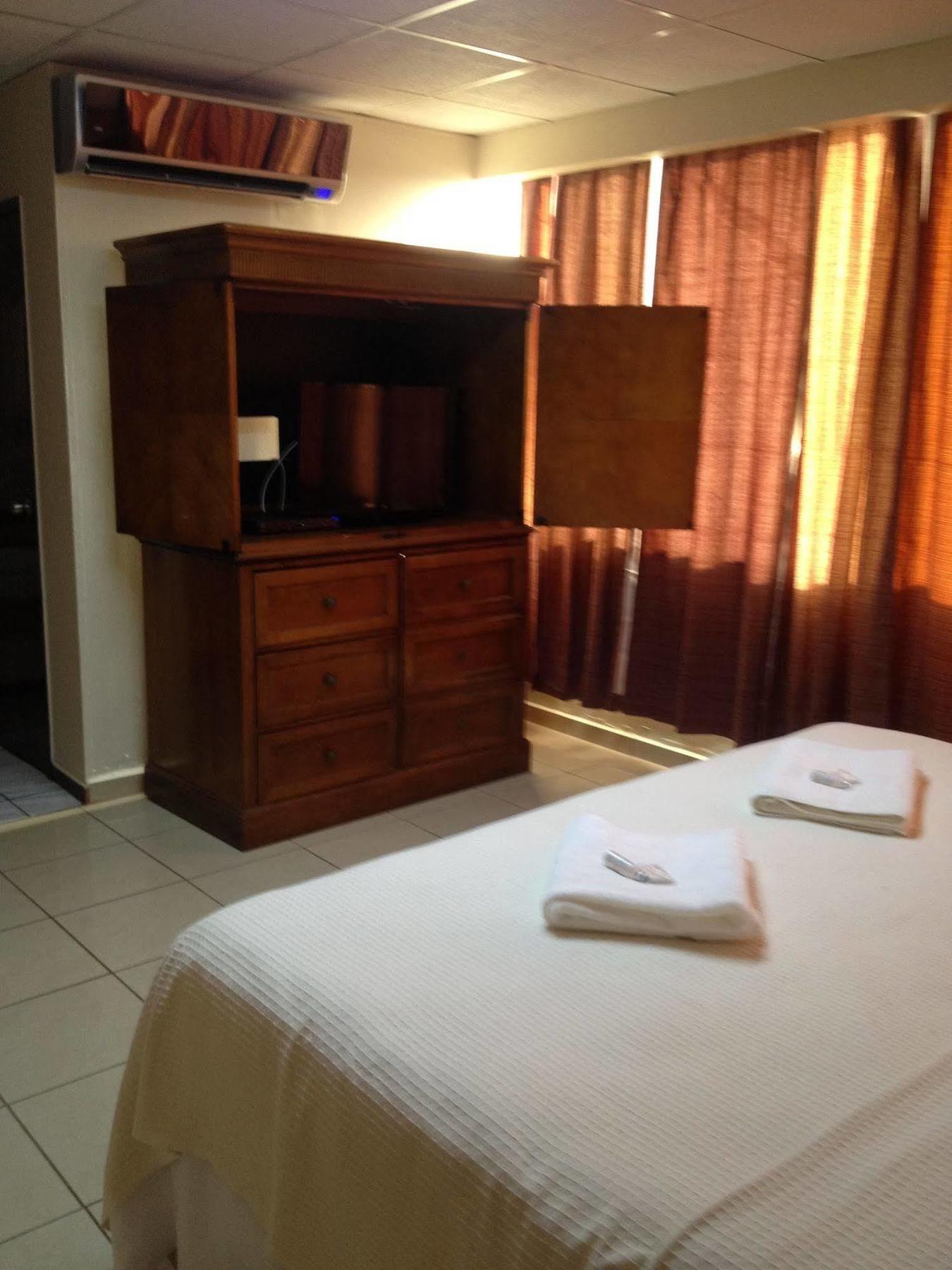 Arecibo Inn Εξωτερικό φωτογραφία